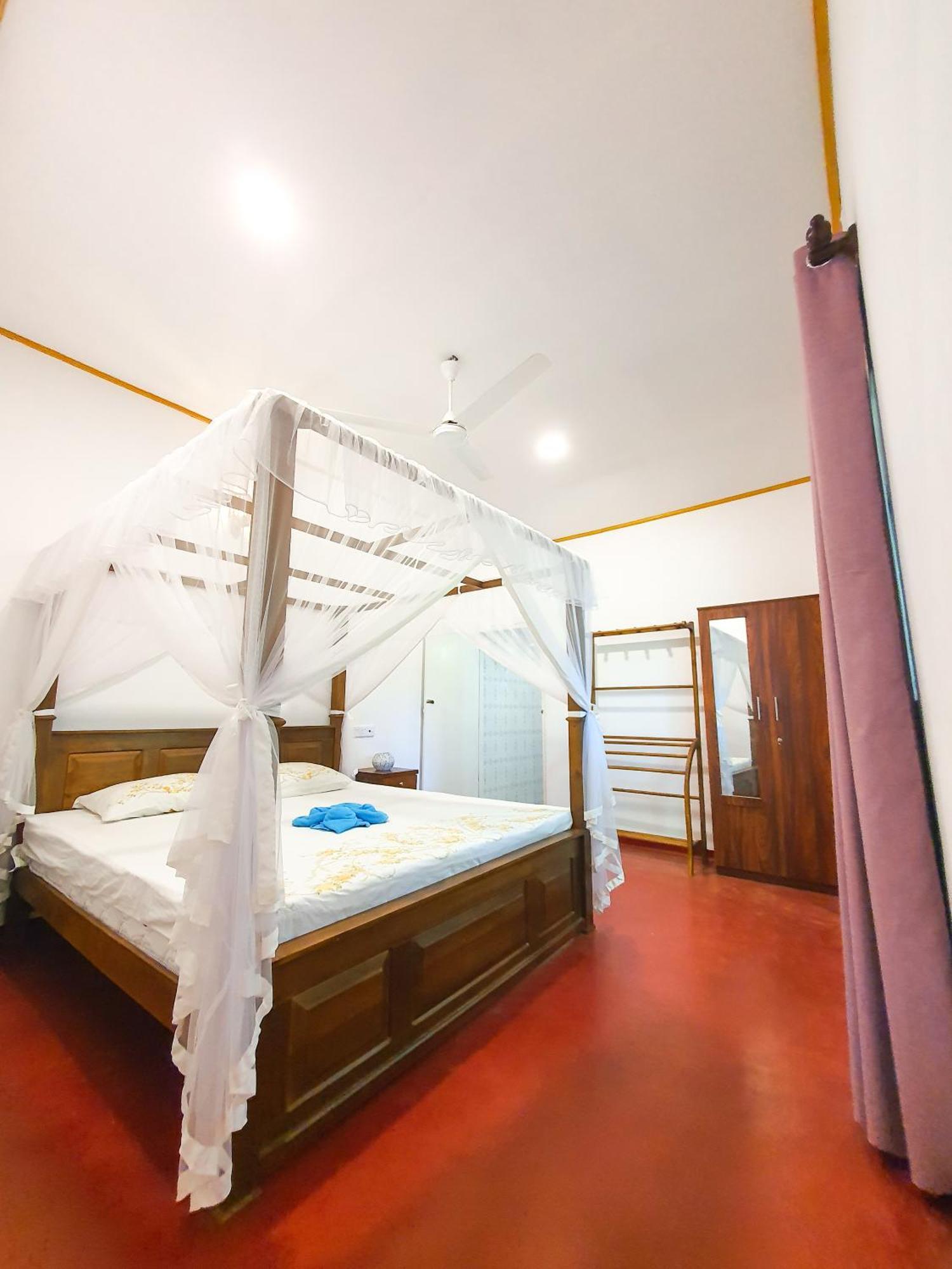 Coco Mount Mirissa Hotel Matara Buitenkant foto
