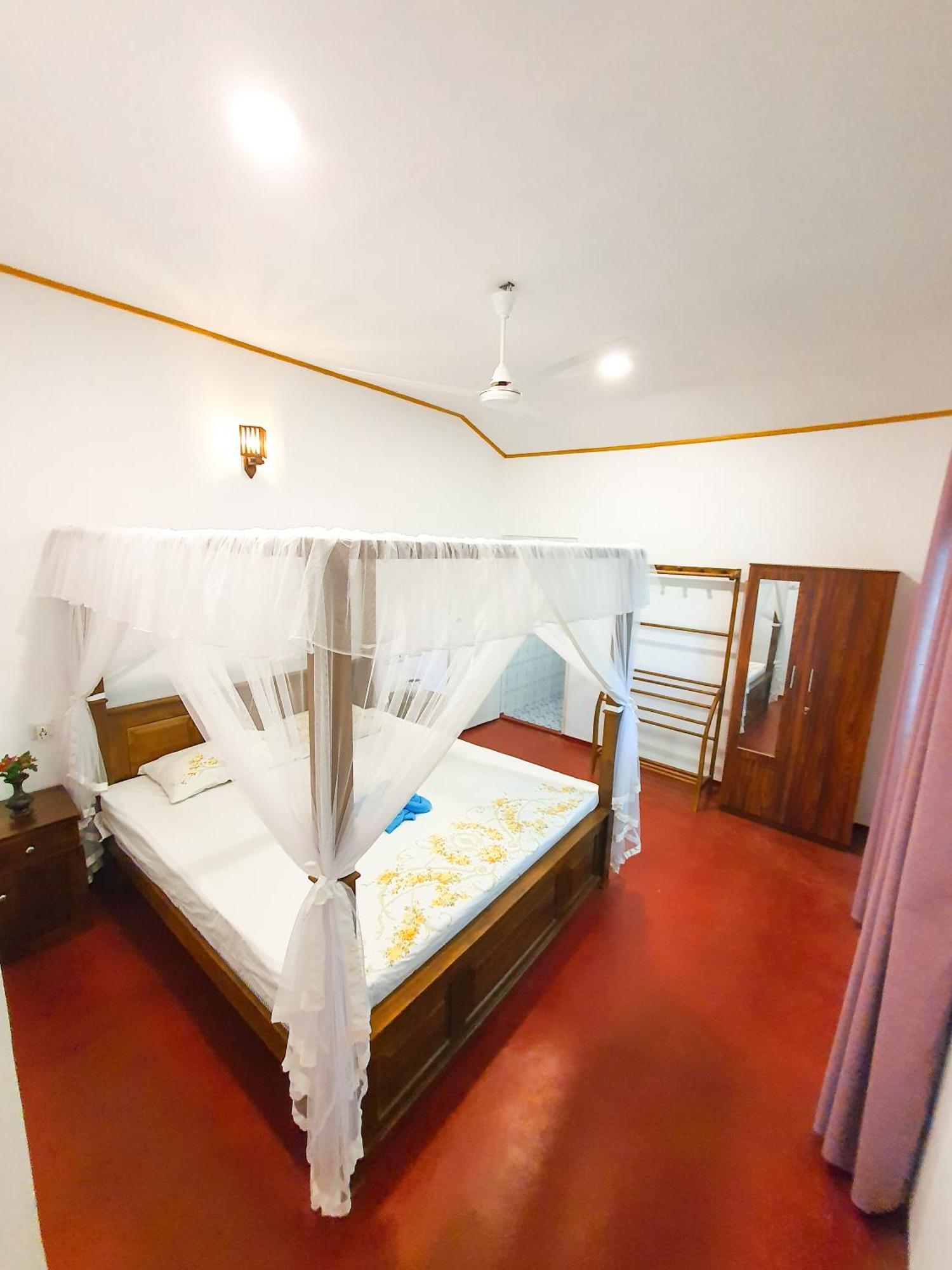 Coco Mount Mirissa Hotel Matara Buitenkant foto
